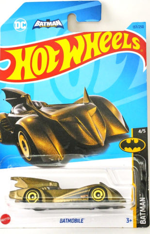 Hot Wheels '137 Batmobile Batman 4/5 137/250
